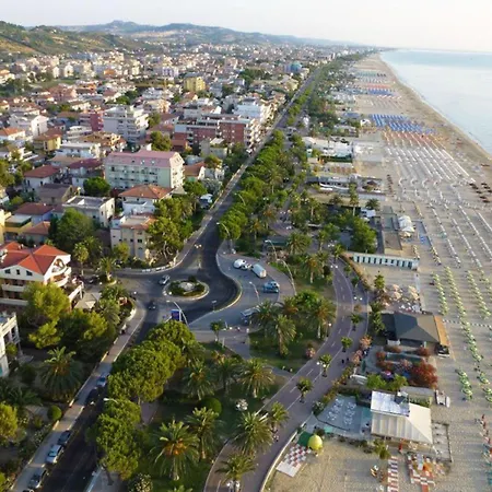 Sabbiadoro Trilo Pt - Myho Casa Apartment