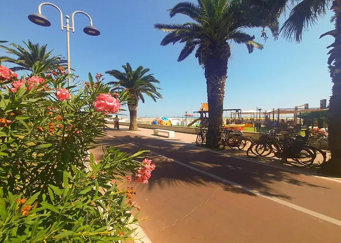 Sabbiadoro Trilo Pt - Myho Casa アパート *